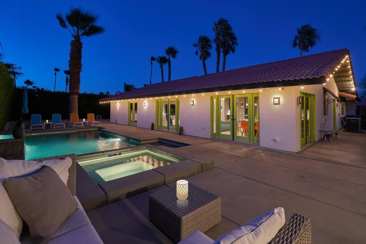 Pineapple Splash! Complete Privacy! Salt Pool! Palm Springs Exterior foto